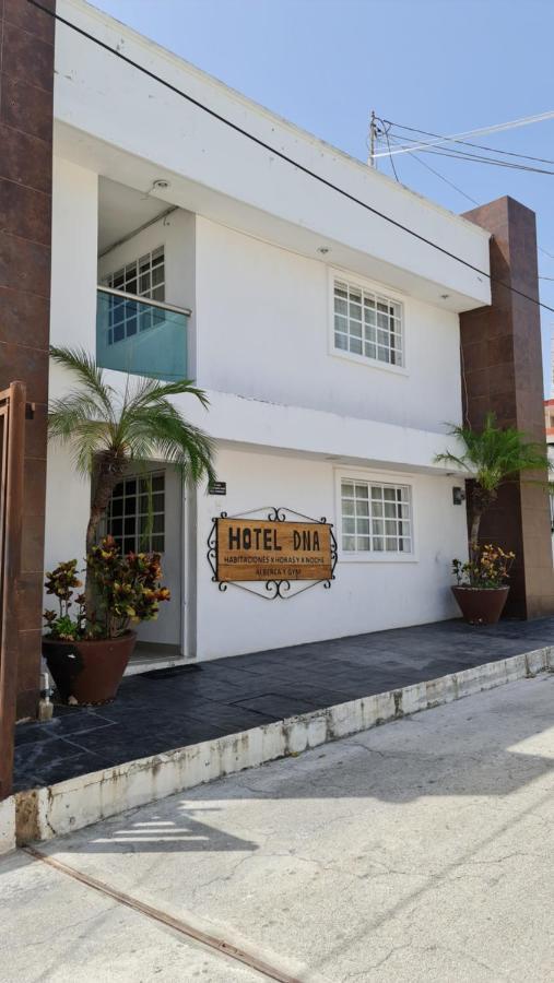 Dna Cancun Hotel Y Posada מראה חיצוני תמונה